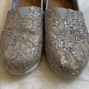 Toms sparkle lace flats